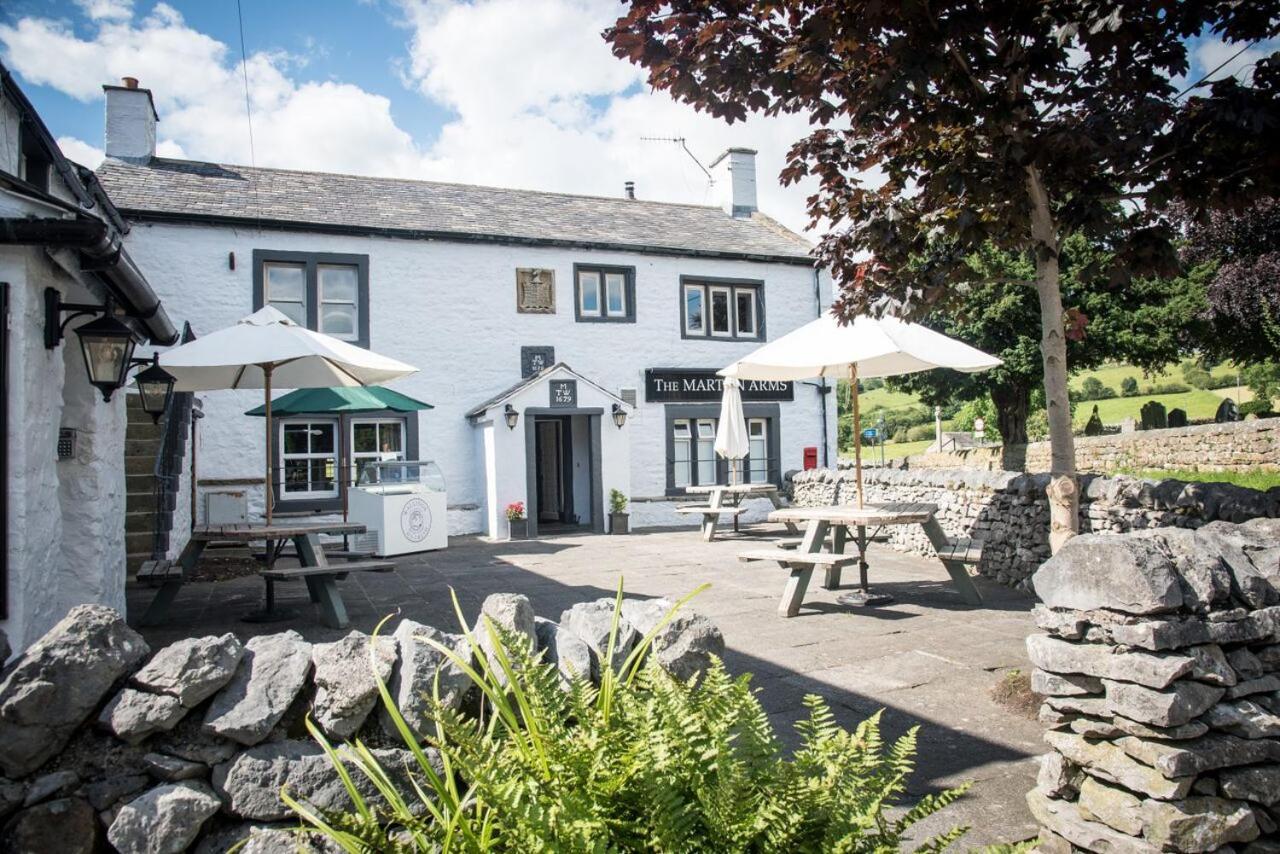 The Marton Arms Hotel Ingleton  Bagian luar foto
