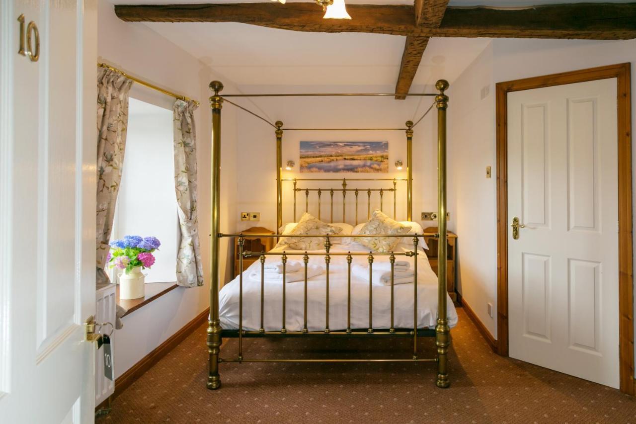 The Marton Arms Hotel Ingleton  Bagian luar foto