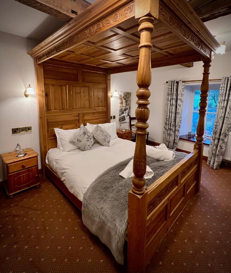 The Marton Arms Hotel Ingleton  Bagian luar foto