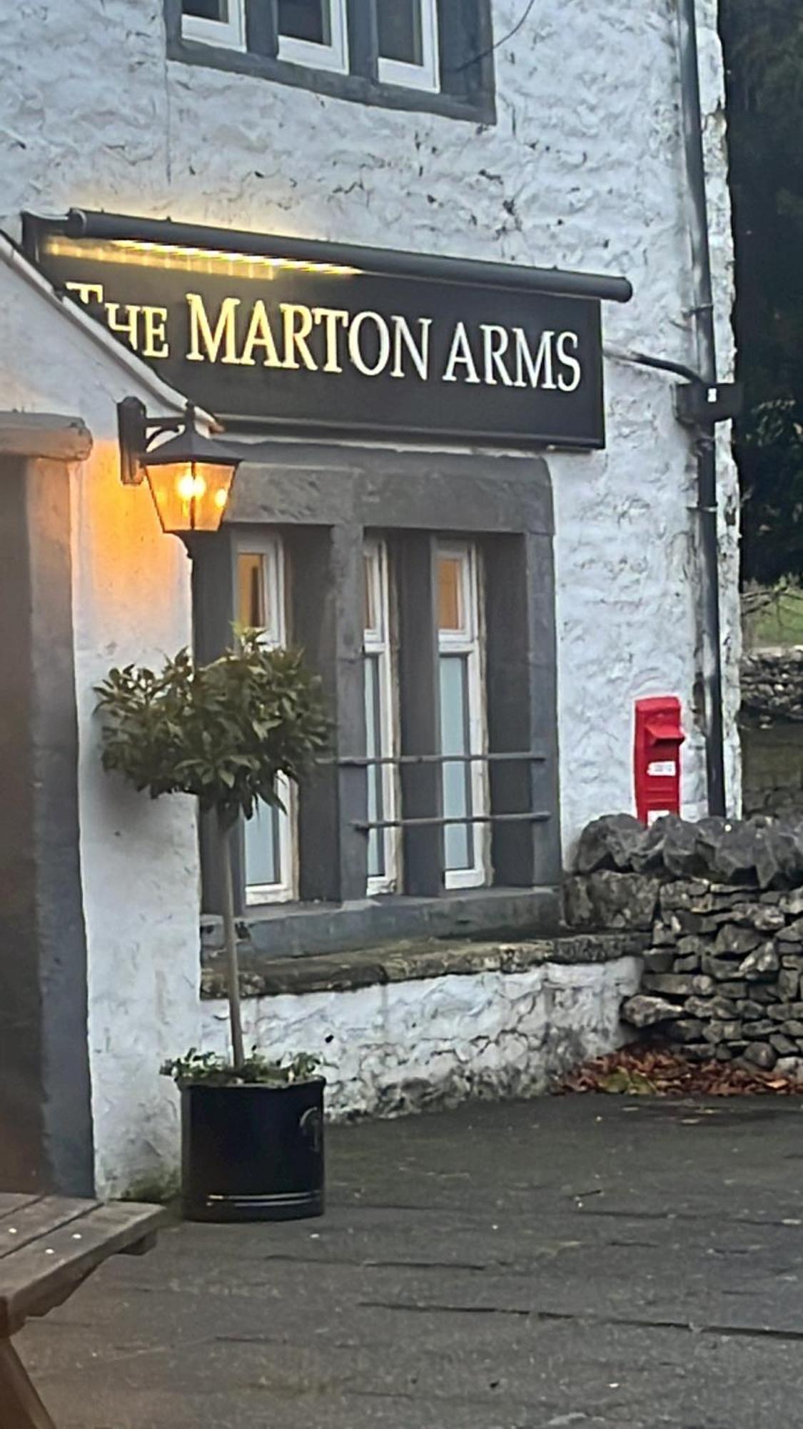 The Marton Arms Hotel Ingleton  Bagian luar foto