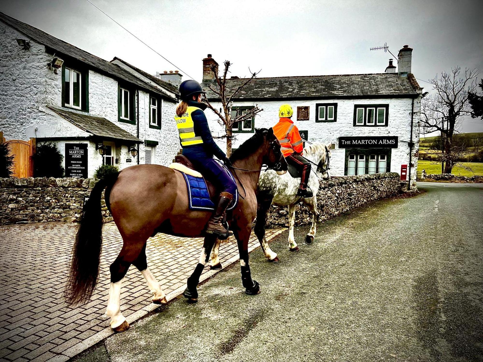 The Marton Arms Hotel Ingleton  Bagian luar foto